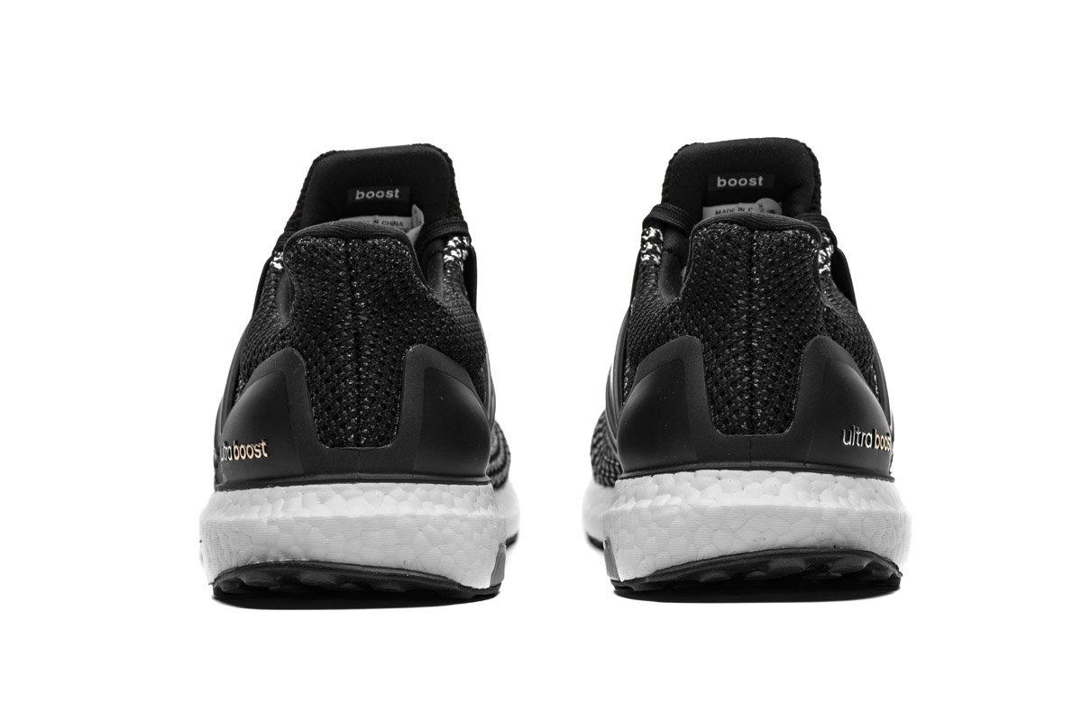 Ultra Boost 2.0 Limited “Black Reflective”BY1795