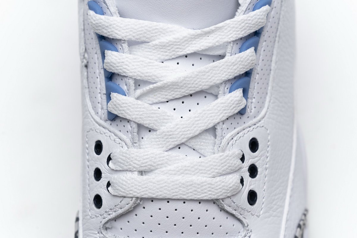 CT8532-104 Air Jordan 3 ‘UNC’