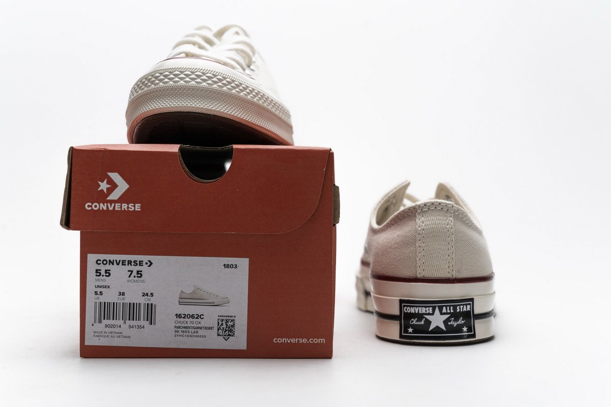 162062C Converse Chuck 70 OX Parchment Garnet Egret