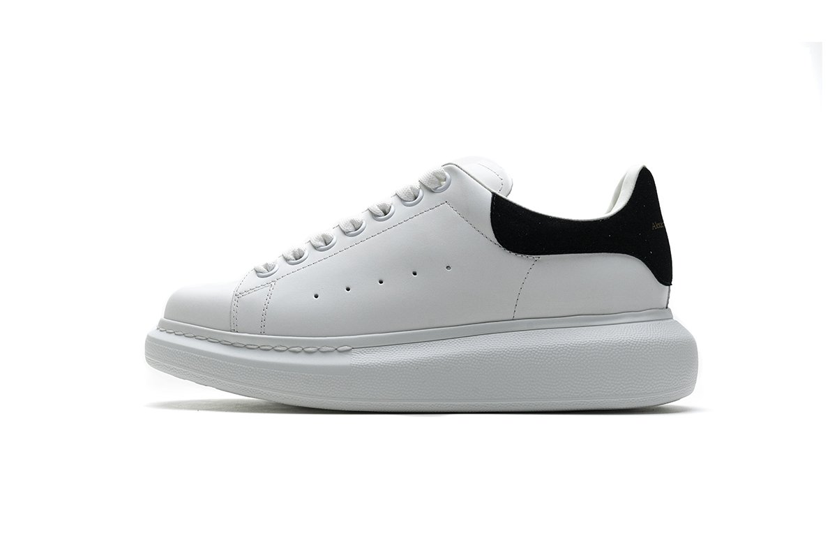 462214 WHGP7 9001 Ale*d*r M*Q*en Sneaker White Black23