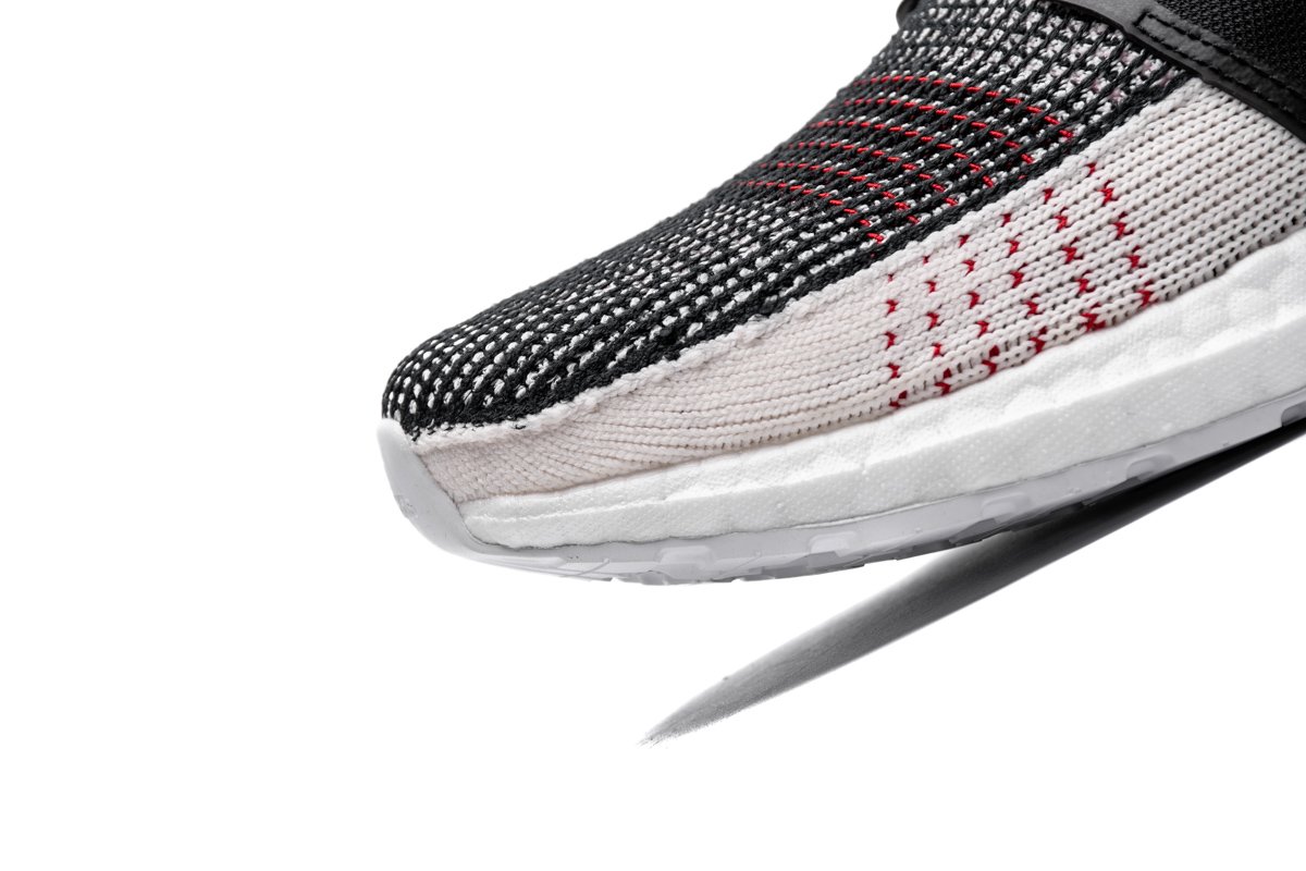 Ultra Boost 5.0(2019) Core Black Active Red F35238