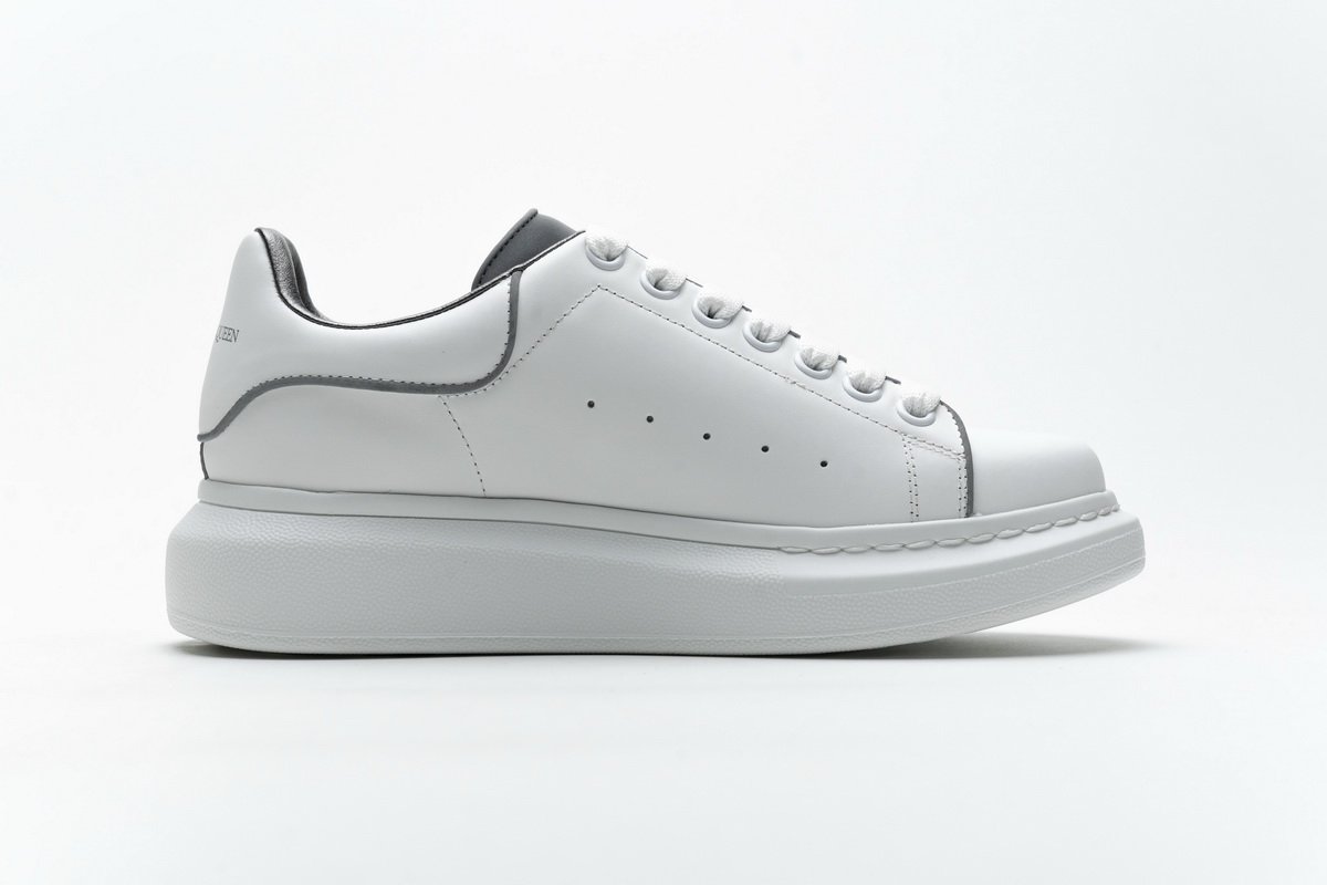 462214 WHGP7 9001 Ale*d*r M*Q*en Sneaker All White