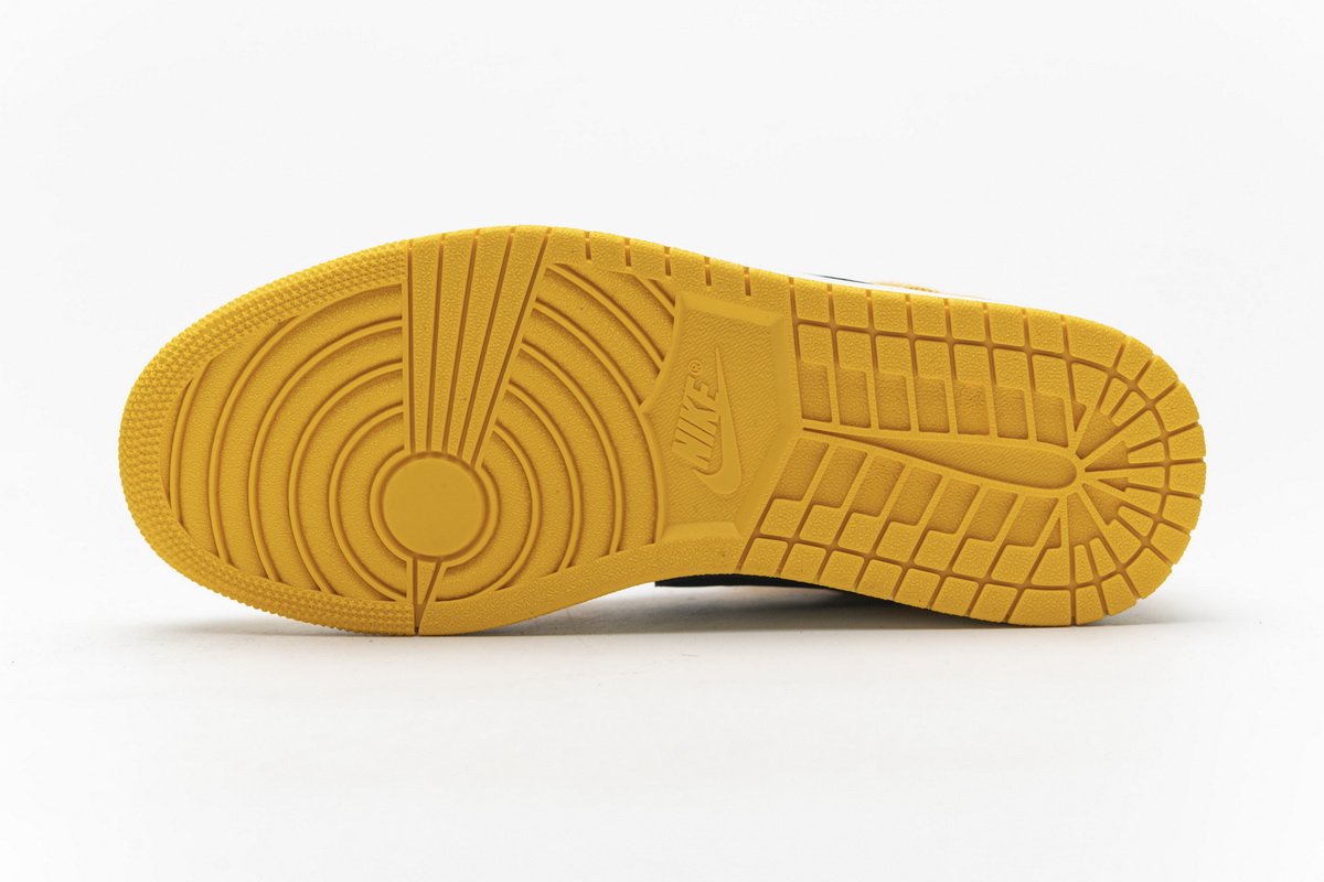 852542-700 Air Jordan 1 Mid Lakers
