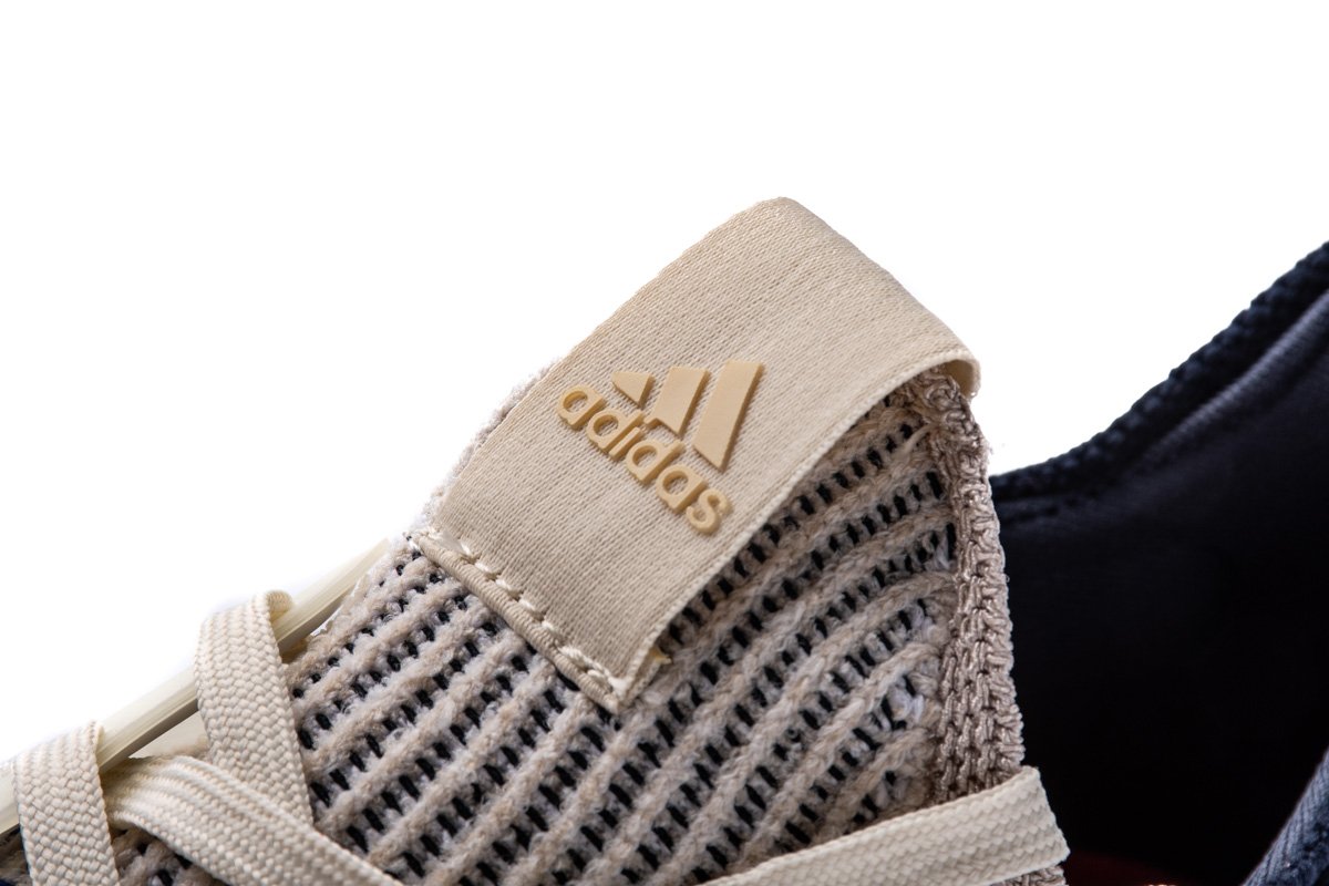 Ultra Boost 5.0(2019) Clear Brown Chalk White B37705