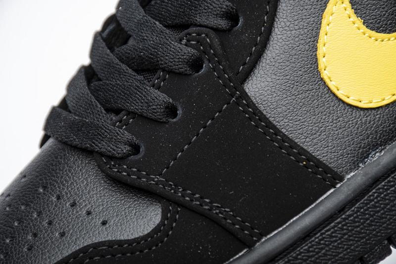 Air Jordan 1 Low Black Gold 553558-071