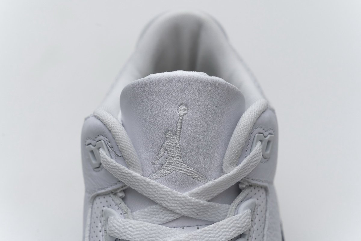 DA3595-100 Fragment Design x Air Jordan 3 Black White