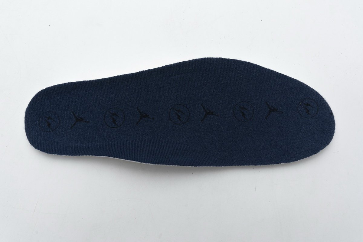 DA3595-100 Fragment Design x Air Jordan 3 Black White