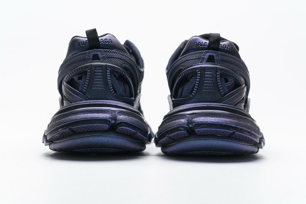 568615 W2MA1 5610 Blenciaga Track 2 Sneaker Chameleon