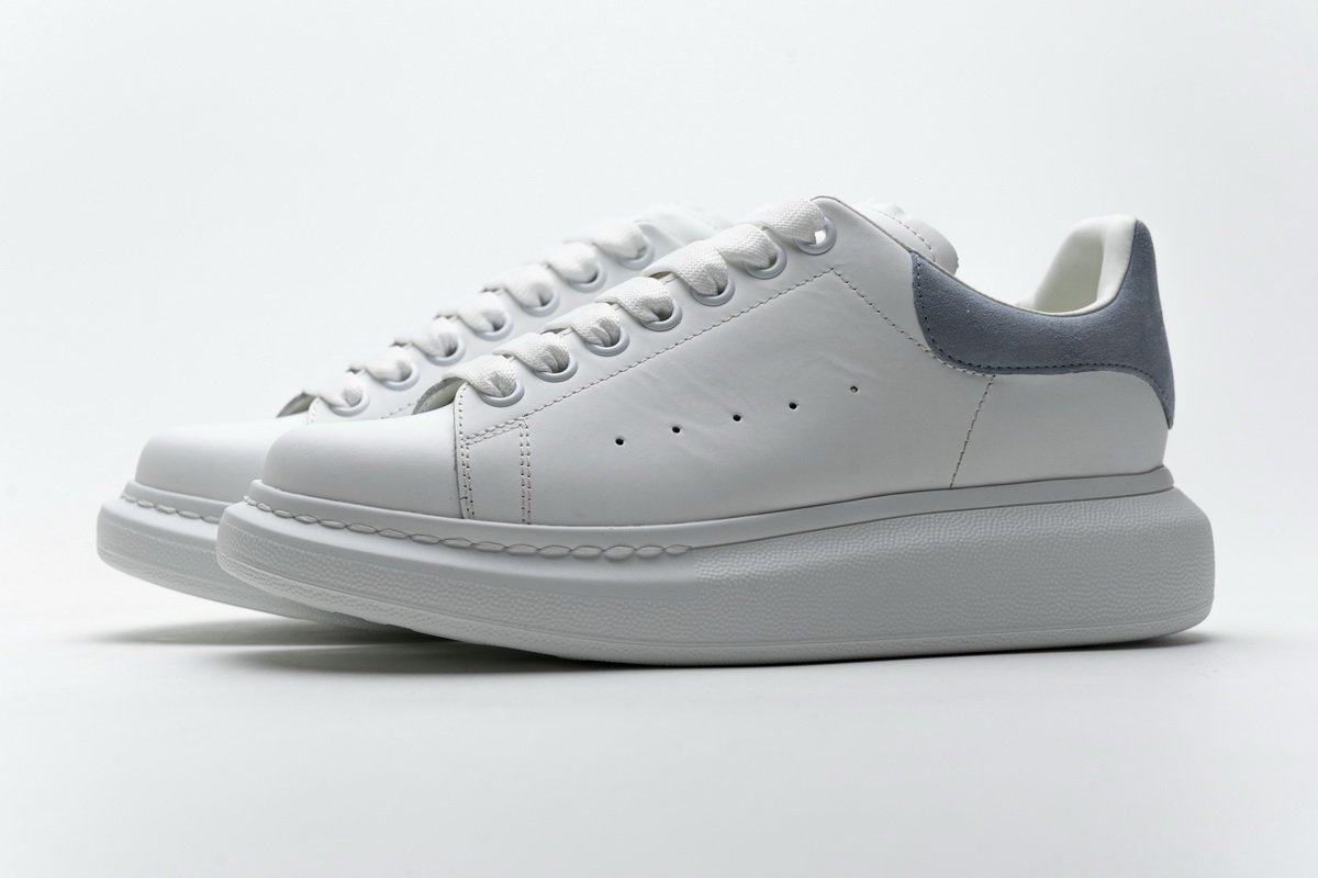 462214 WHGP7 9001 Ale*d*r M*Q*en Sneaker White Blue