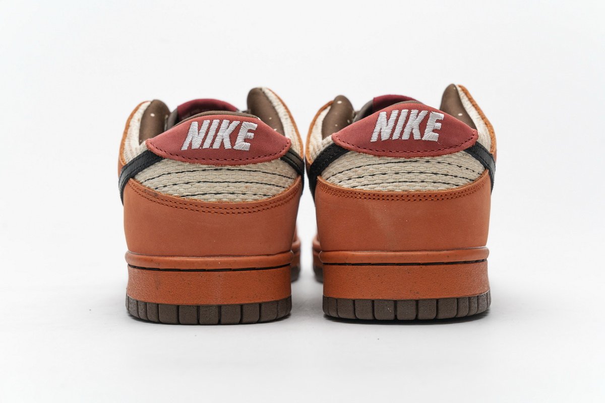 313170-101 Nike Dunk Low Premium SB “Un Hemp”