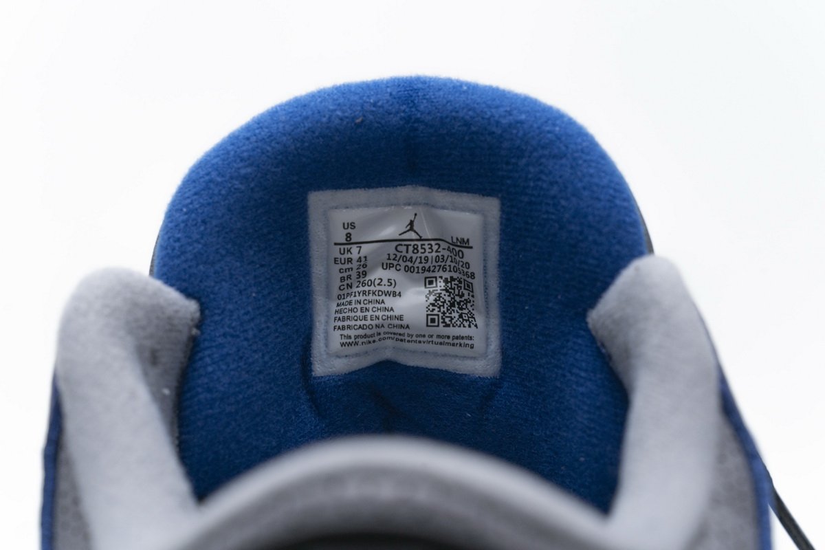 CT8532-400 Air Jordan 3 Retro -Varsity Royal
