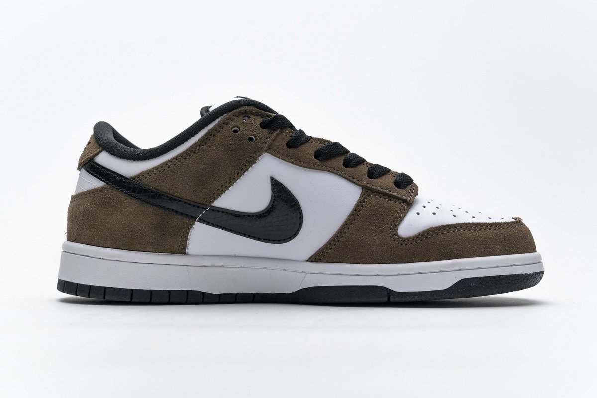 304292-102 Nike SB Dunk Low Pro “Tail End”
