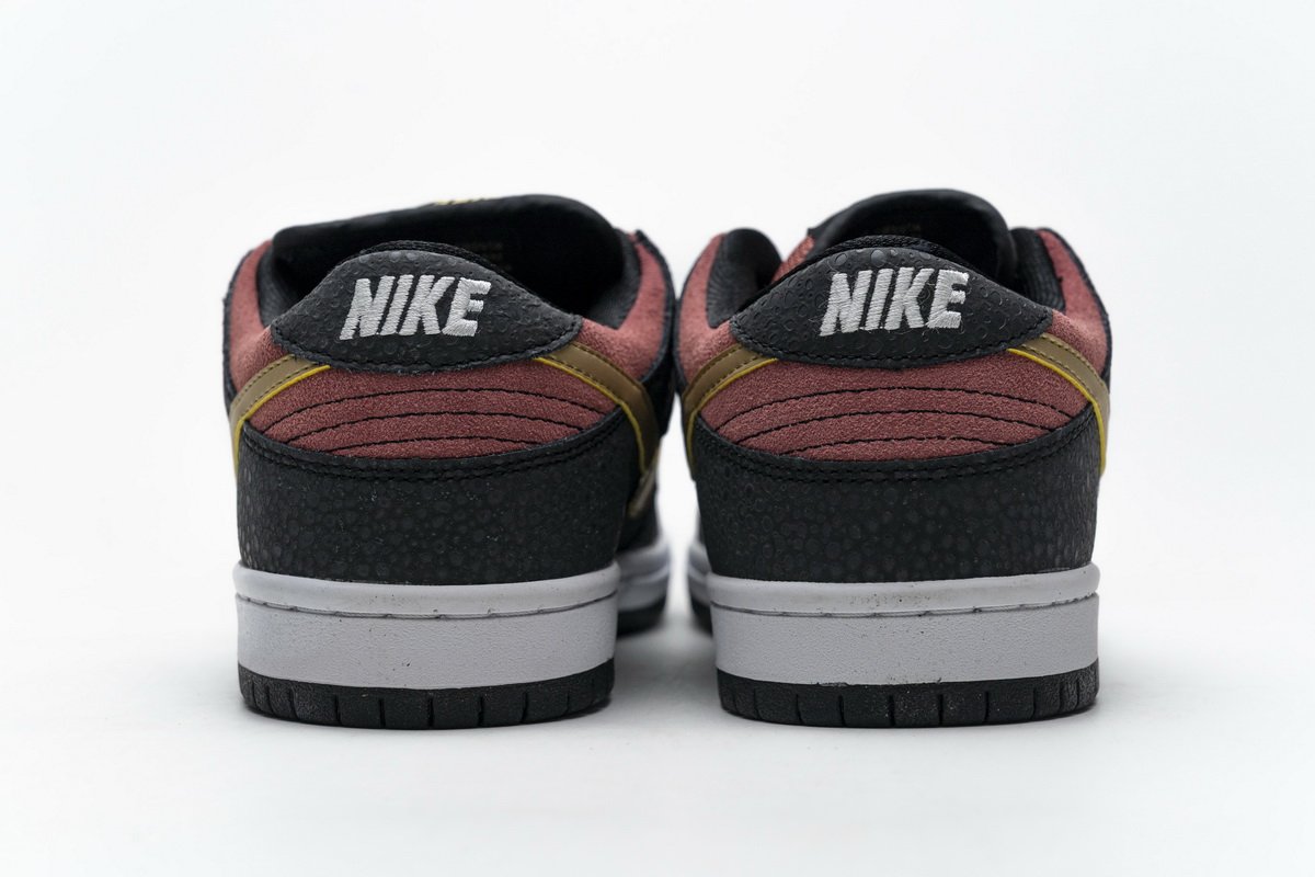 504750-076 Nike Dunk Low Premium SB QS“Walk Of Fame”