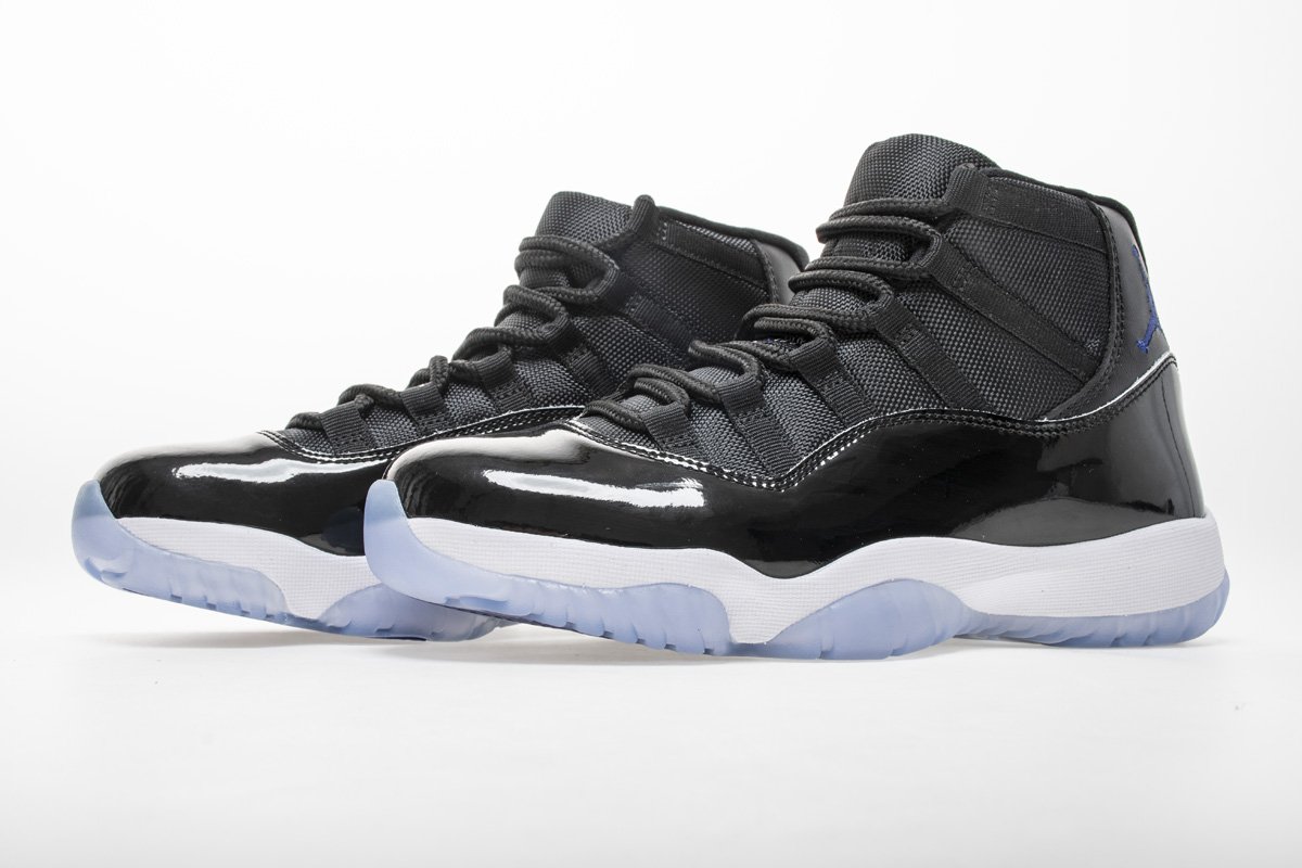 Air Jordan 11 “Space Jam” 378037-003