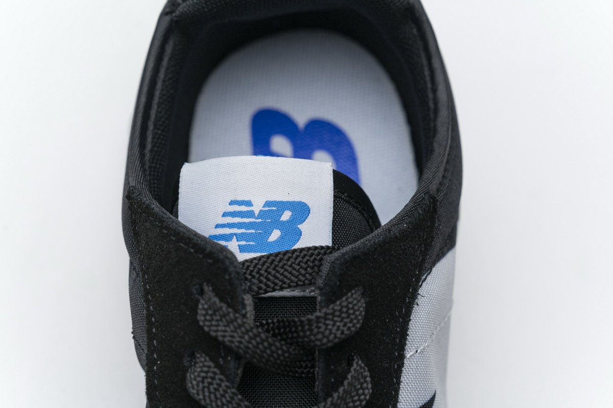 MS327SFC New Balance Black White