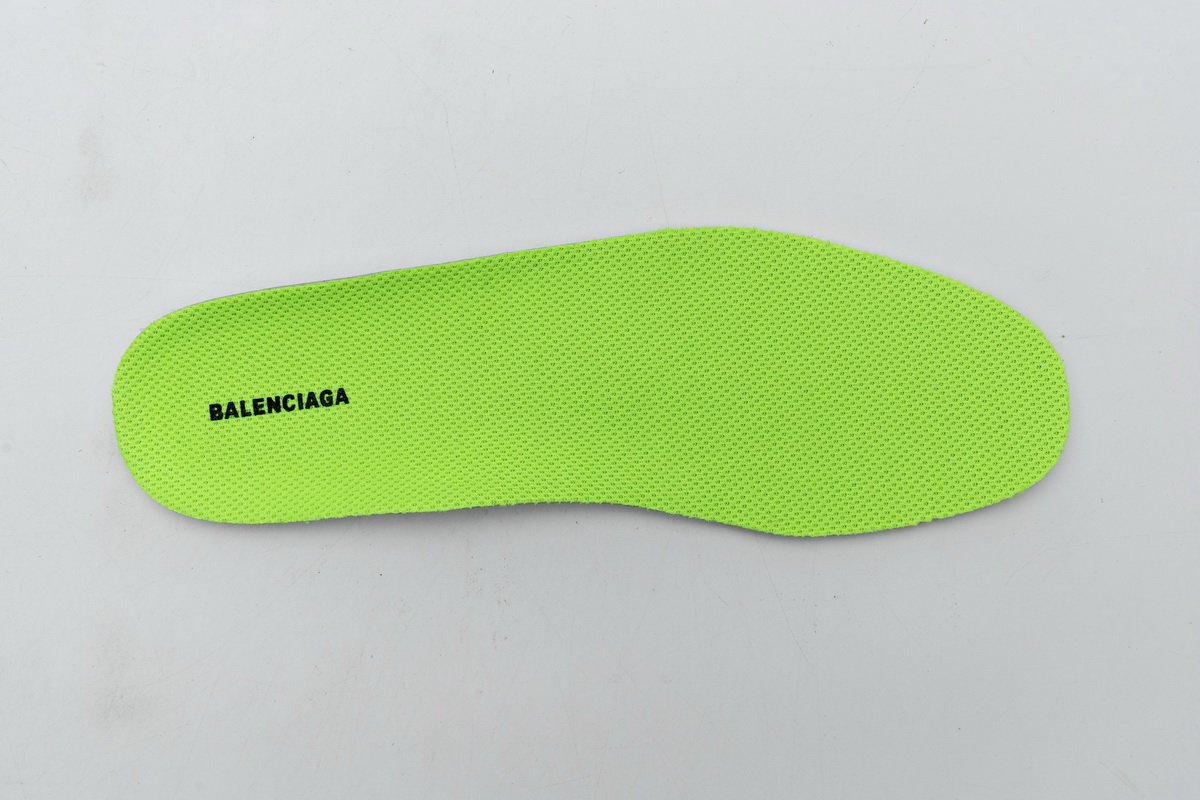 544351 w09o1 3802 Ba*len*cia*ga triple s fluorescent green