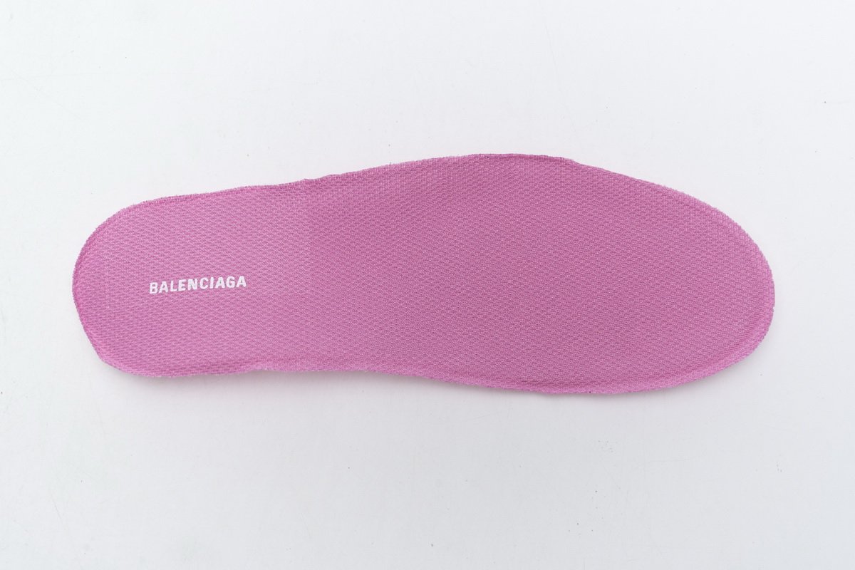 568615 W2GN5 5816 Blenciaga Track 2 Sneaker Pink