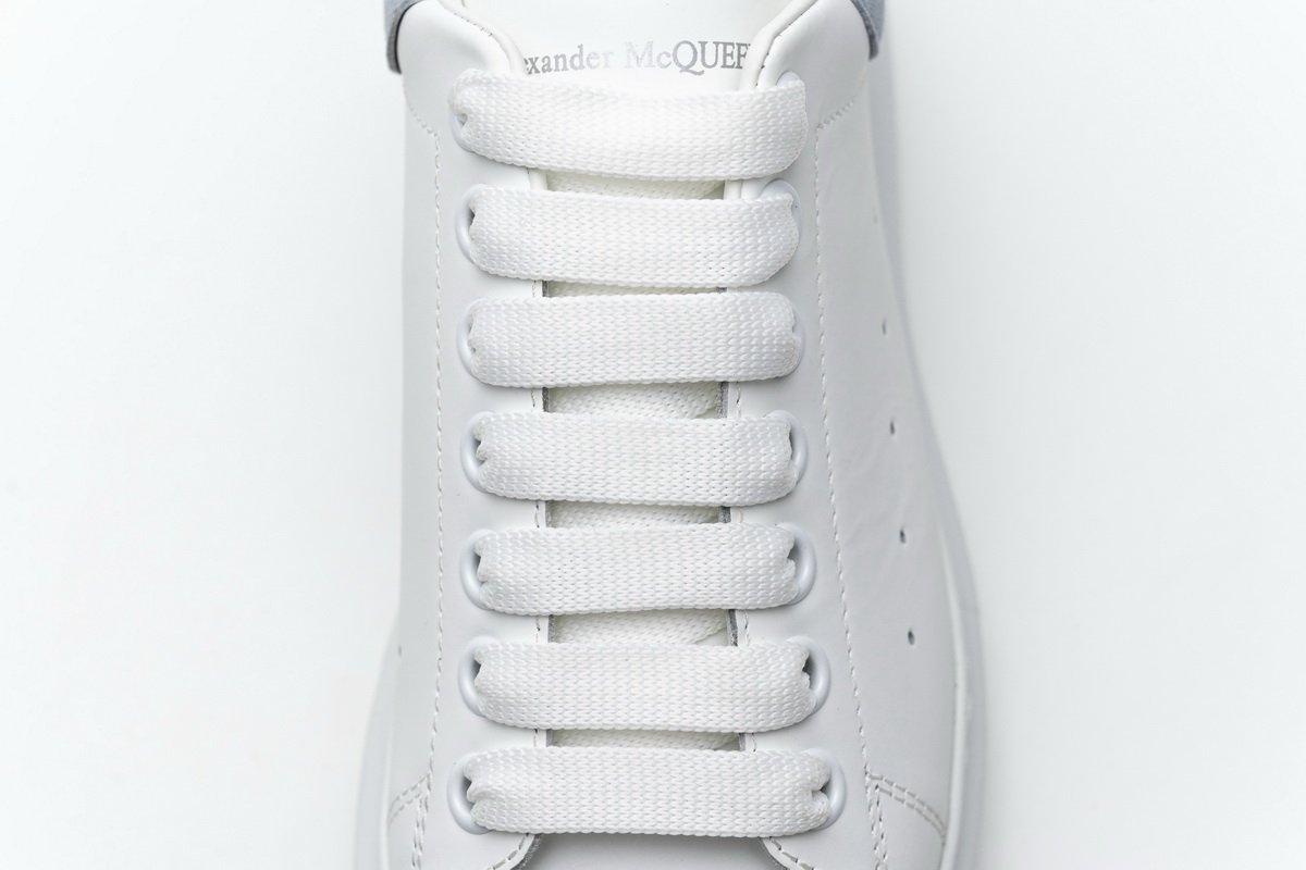 462214 WHGP7 9001 Ale*d*r M*Q*en Sneaker White Blue