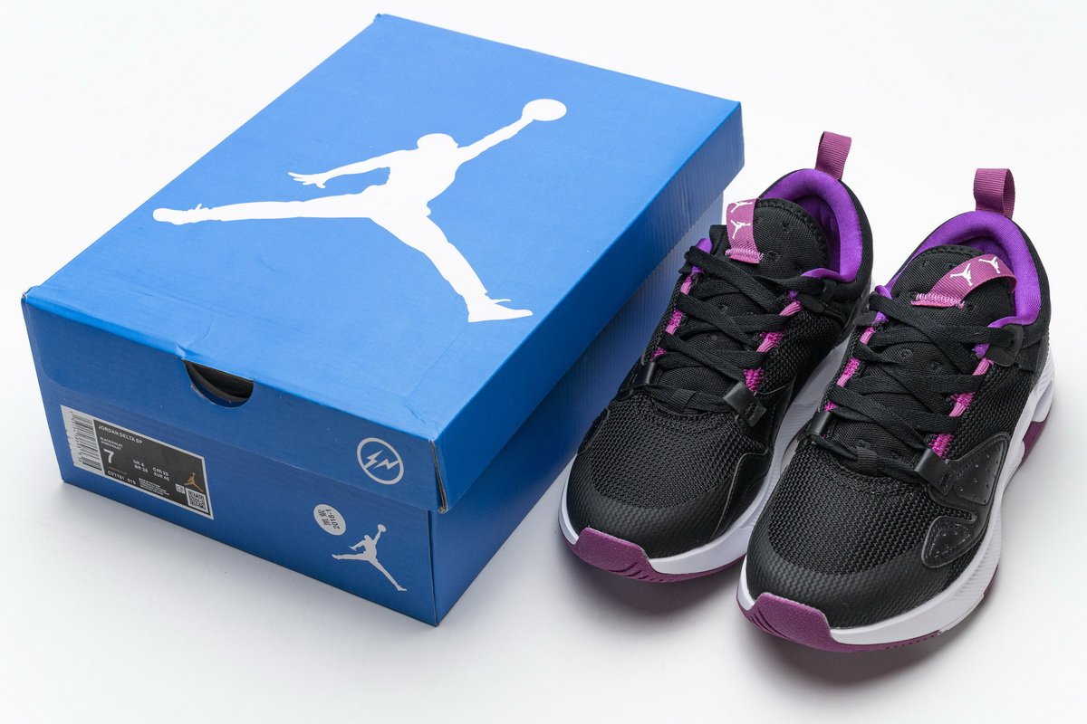 CV1761-015 Fragment Design x Jordan Delta SP Black Purple