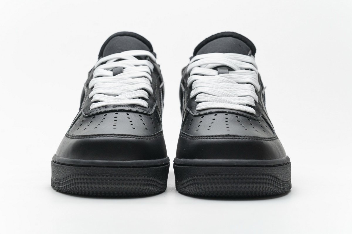AV5210-001 OFF White X Air Force 1 ’07 Low MOMA