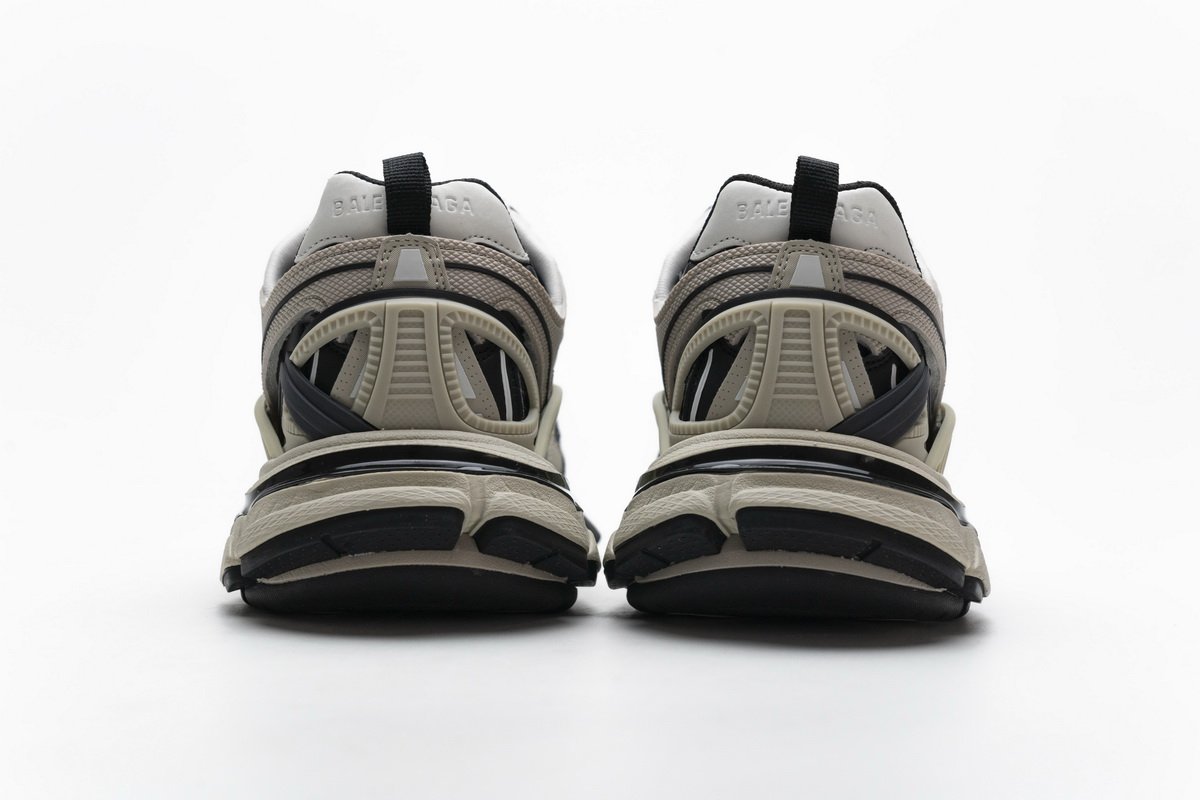 570391 W2GN9 2009 Blenciaga Track 2 Sneaker Champagne Black
