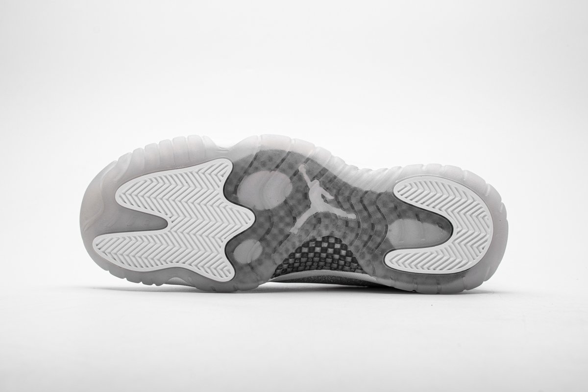 AR0715-100 WMNS Air Jordan 11 Retro White Metallic Silver