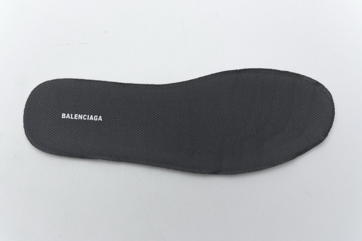 570391 W2GN3 1285 Blenciaga Track 2 Sneaker Medium Grey