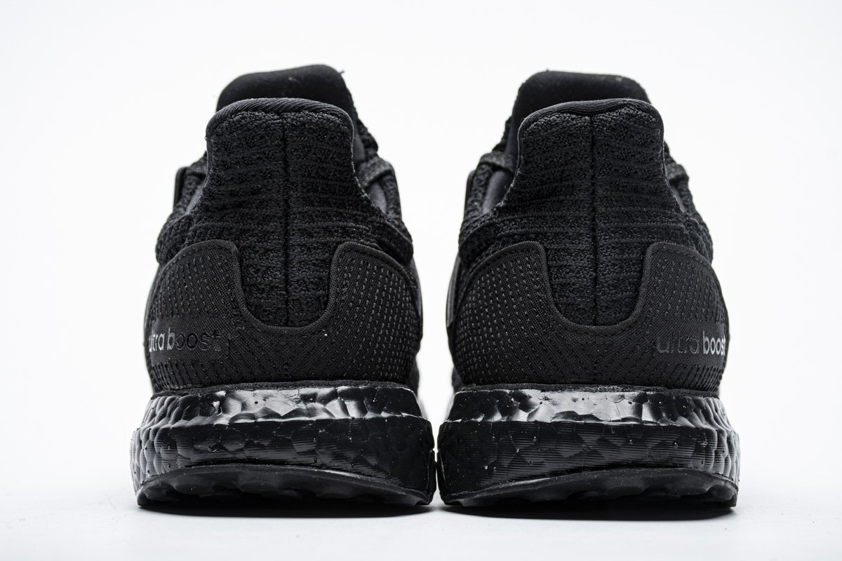 Ultra Boost 4.0 “Black”EH1420