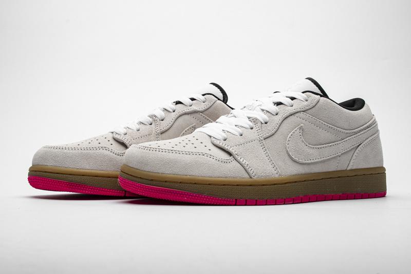 Air Jordan 1 Low Hyper Pink 553558-119