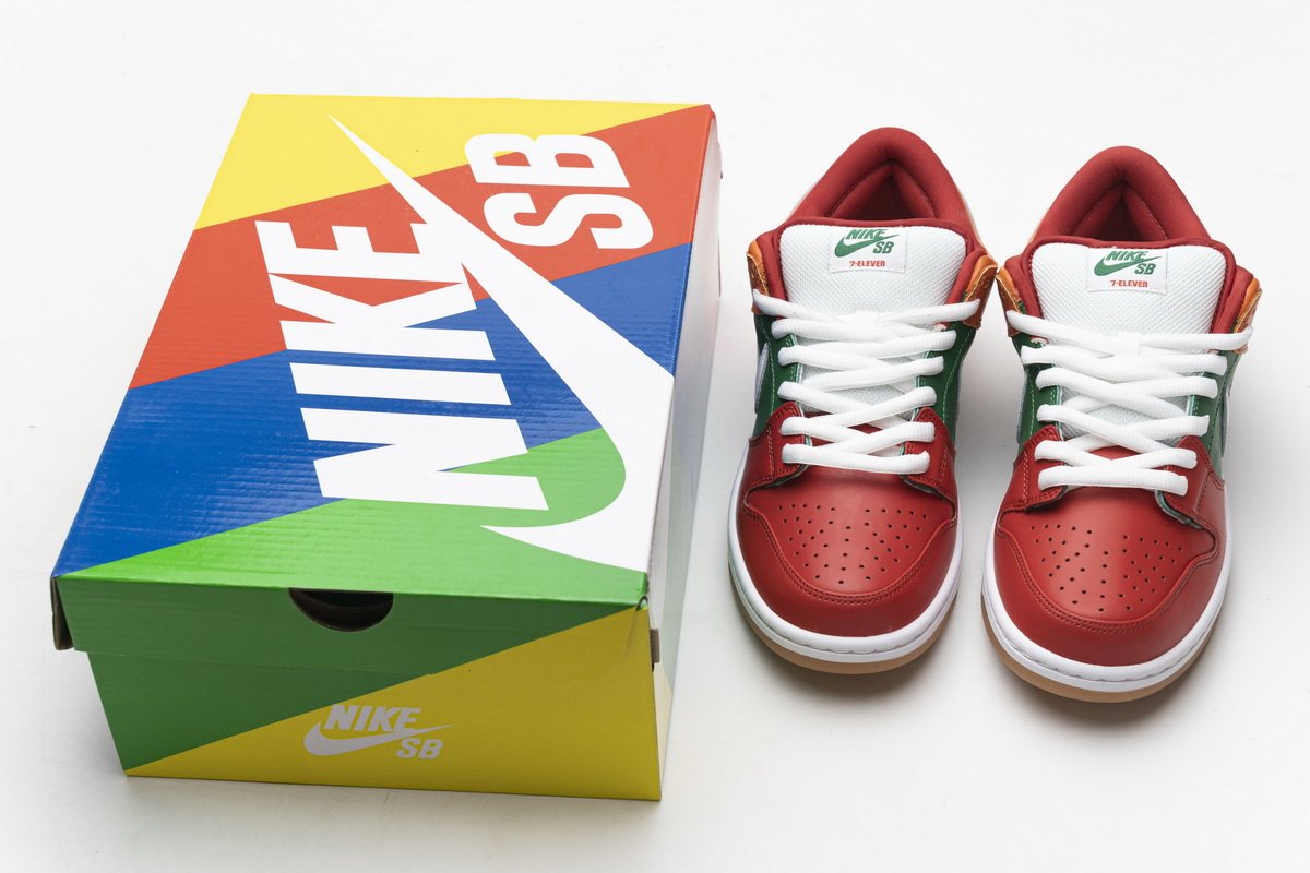 CZ5130-600 7-Eleven x Nike SB Dunk Low