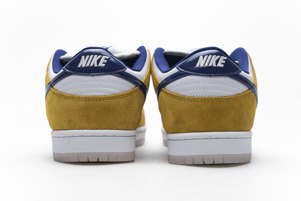 CU1726-500 Nike Dunk Low “Plum”