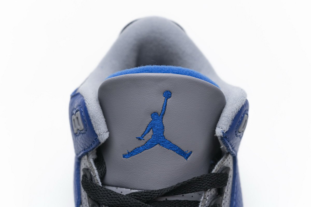 CT8532-400 Air Jordan 3 Retro -Varsity Royal