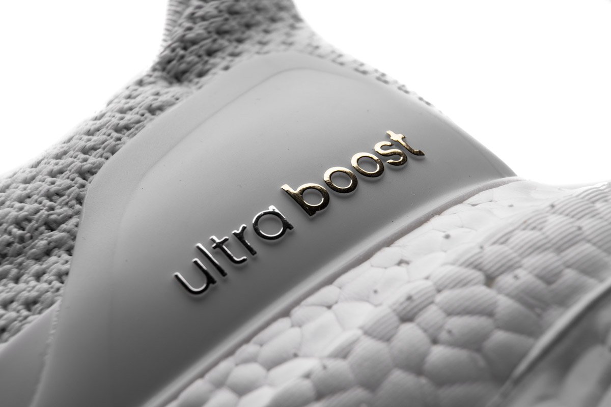 Ultra Boost 2.0 Limited “White Reflective”BB3928