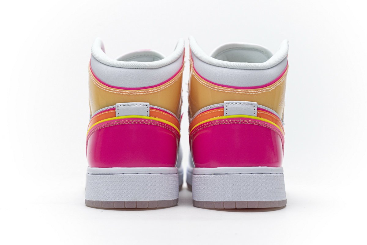 CV4611-100 Air Jordan 1 Mid GS “Edge Glow”