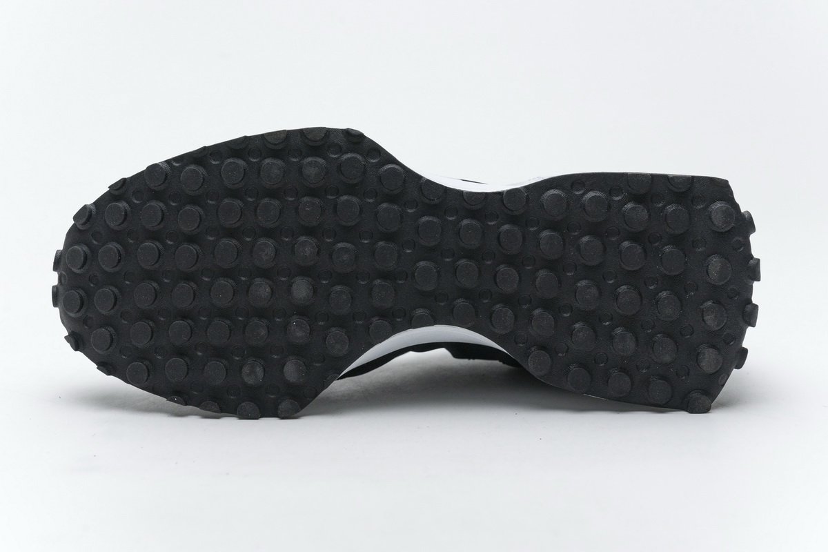 MS327SFC New Balance Black White