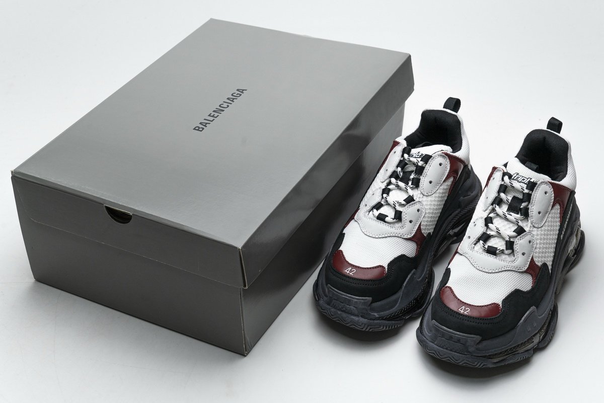 541624 w09o1 2268 Ba*len*cia*ga triple s black brown red
