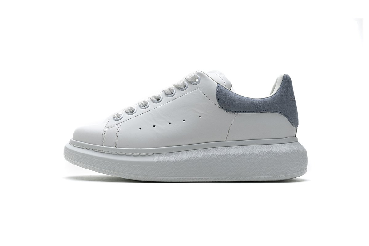 462214 WHGP7 9001 Ale*d*r M*Q*en Sneaker White Blue