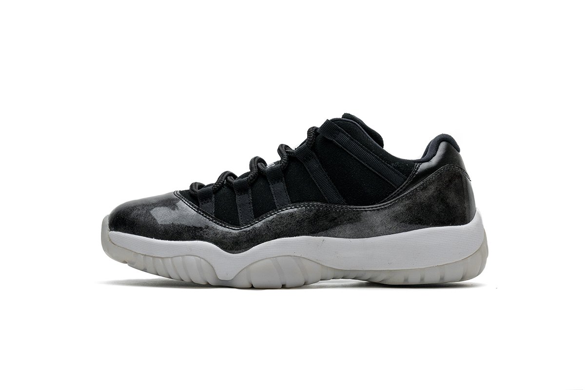 528895-010 Air Jordan 11 Retro Low “Barons”