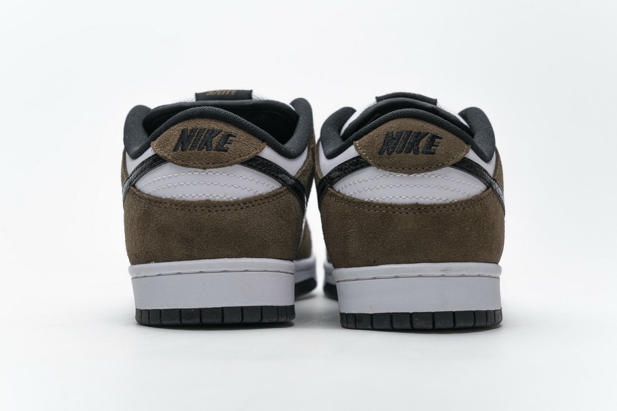304292-102 Nike SB Dunk Low Pro “Tail End”