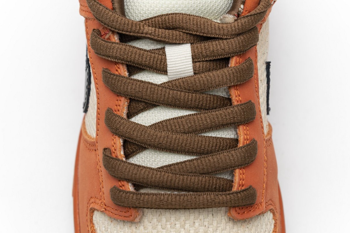 313170-101 Nike Dunk Low Premium SB “Un Hemp”