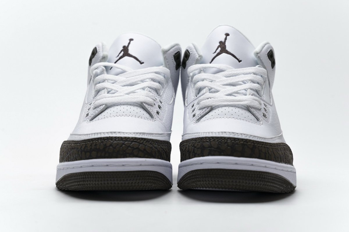 136064-122 Air Jordan 3 Retro ‘Mocha’