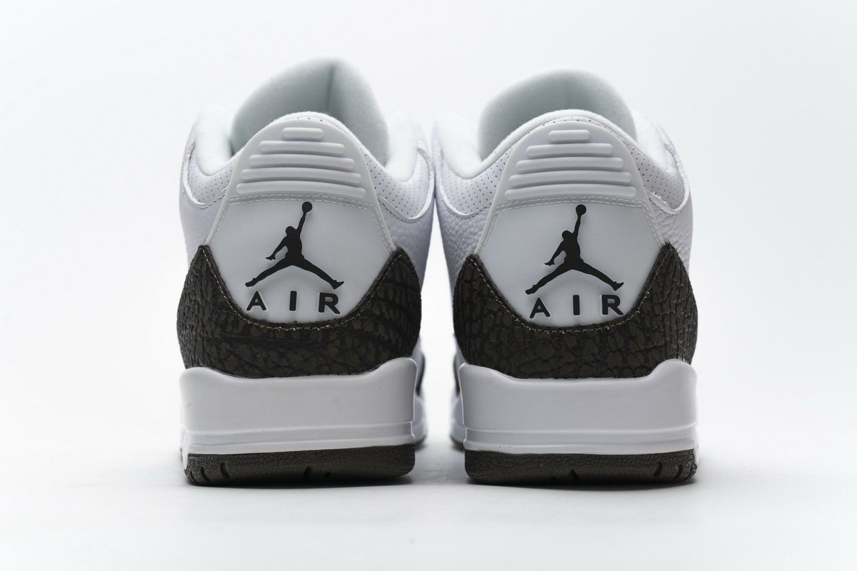 136064-122 Air Jordan 3 Retro ‘Mocha’