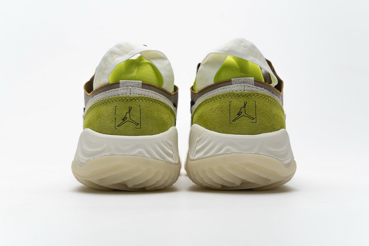 CW0783-104 Jordan Delta SP White Brown Green