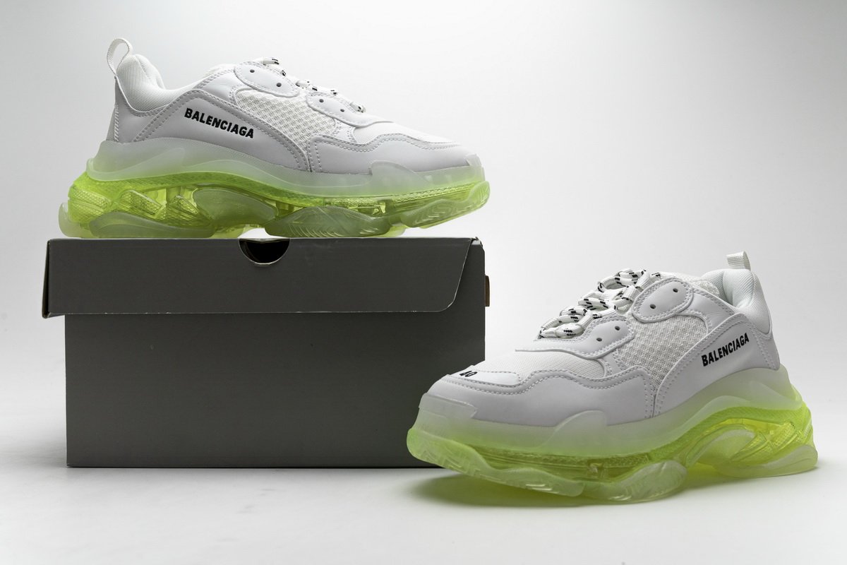 544351 w09e1 1331 Ba*len*cia*ga triple s white green