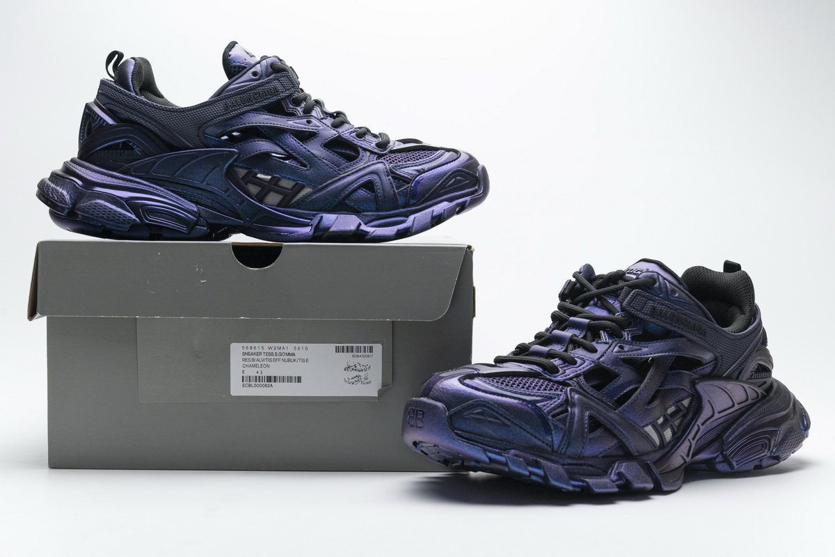 568615 W2MA1 5610 Blenciaga Track 2 Sneaker Chameleon