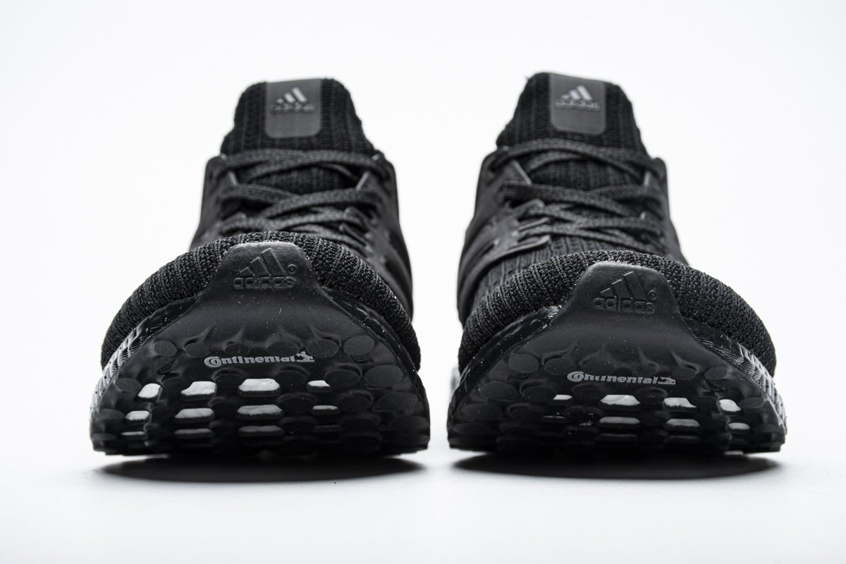 Ultra Boost 4.0 “Black”EH1420