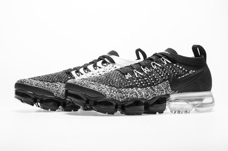 Nike VaporMax 2018 “Black White” 942842-016