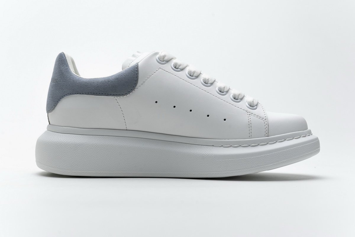 462214 WHGP7 9001 Ale*d*r M*Q*en Sneaker White Blue