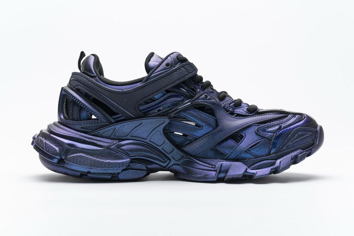 568615 W2MA1 5610 Blenciaga Track 2 Sneaker Chameleon