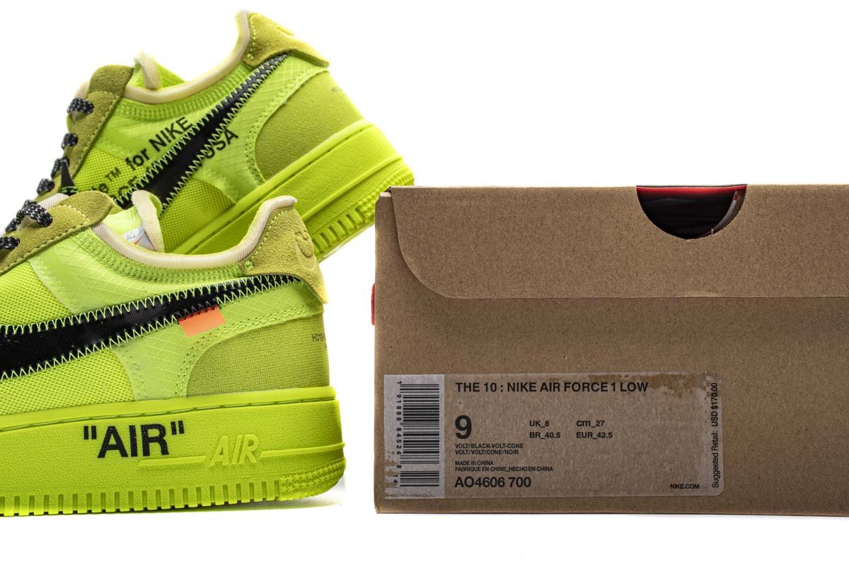 AO4606-700 OFF White X Air Force 1 Low Volt
